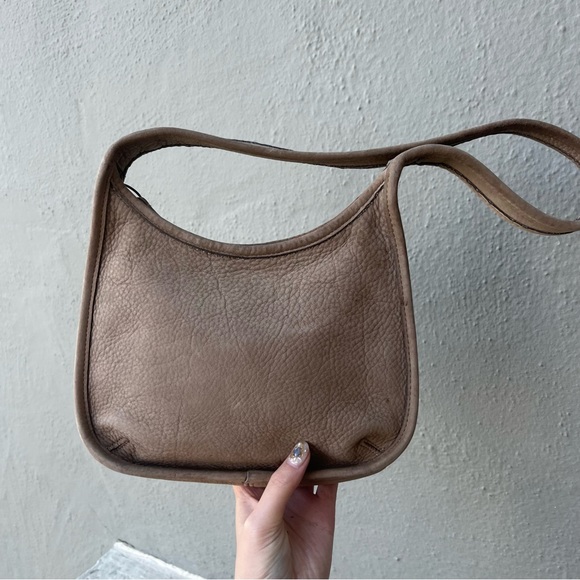 Vintage Coach Nubuc Ergo Mini Zip Sand Shoulder Bag 4396 - Picture 2 of 15